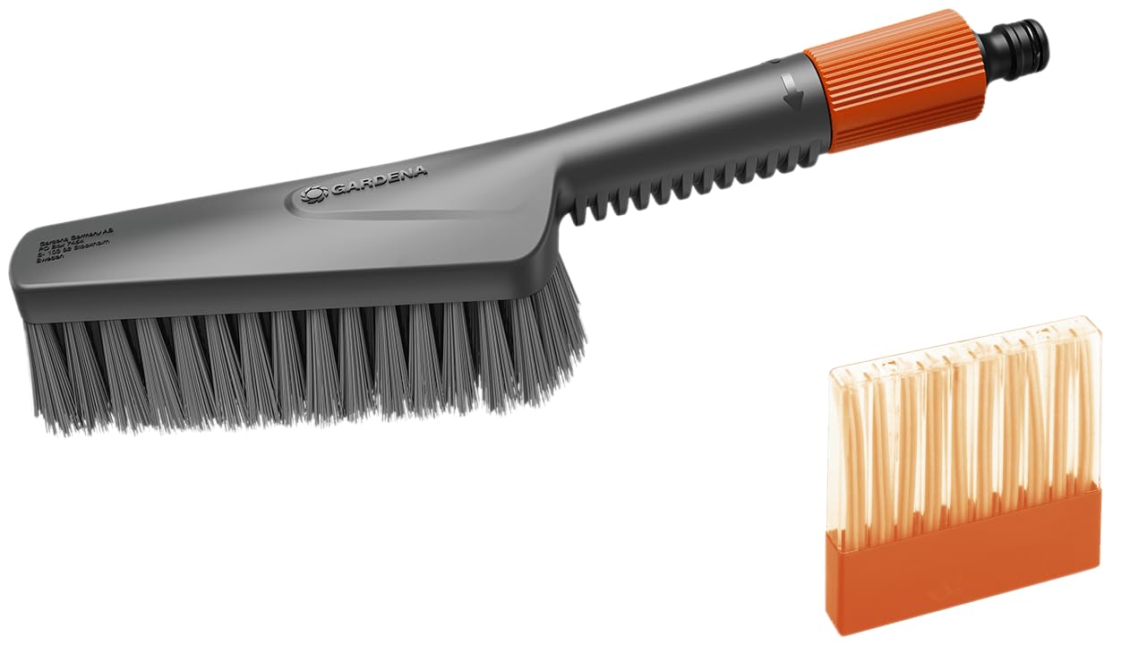 Gardena Cleansystem Wash Set with Hand-Held Brush S Soft: Cleaning